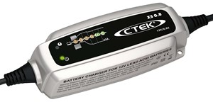 BATTERILADDARE XS 0.8
